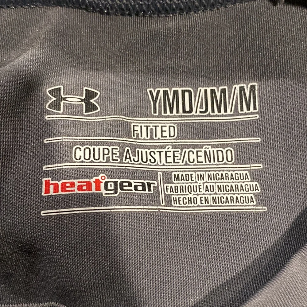 Set of 3 Under Armour Boys Fitted HeatGear Tops Bundle Size:YMD - Picture 6 of 8